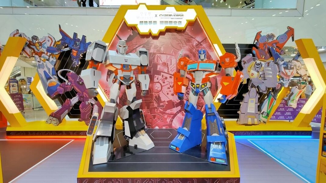 Amazing Transformers Pop Up Store Opens In Hong Kong  (18 of 23)